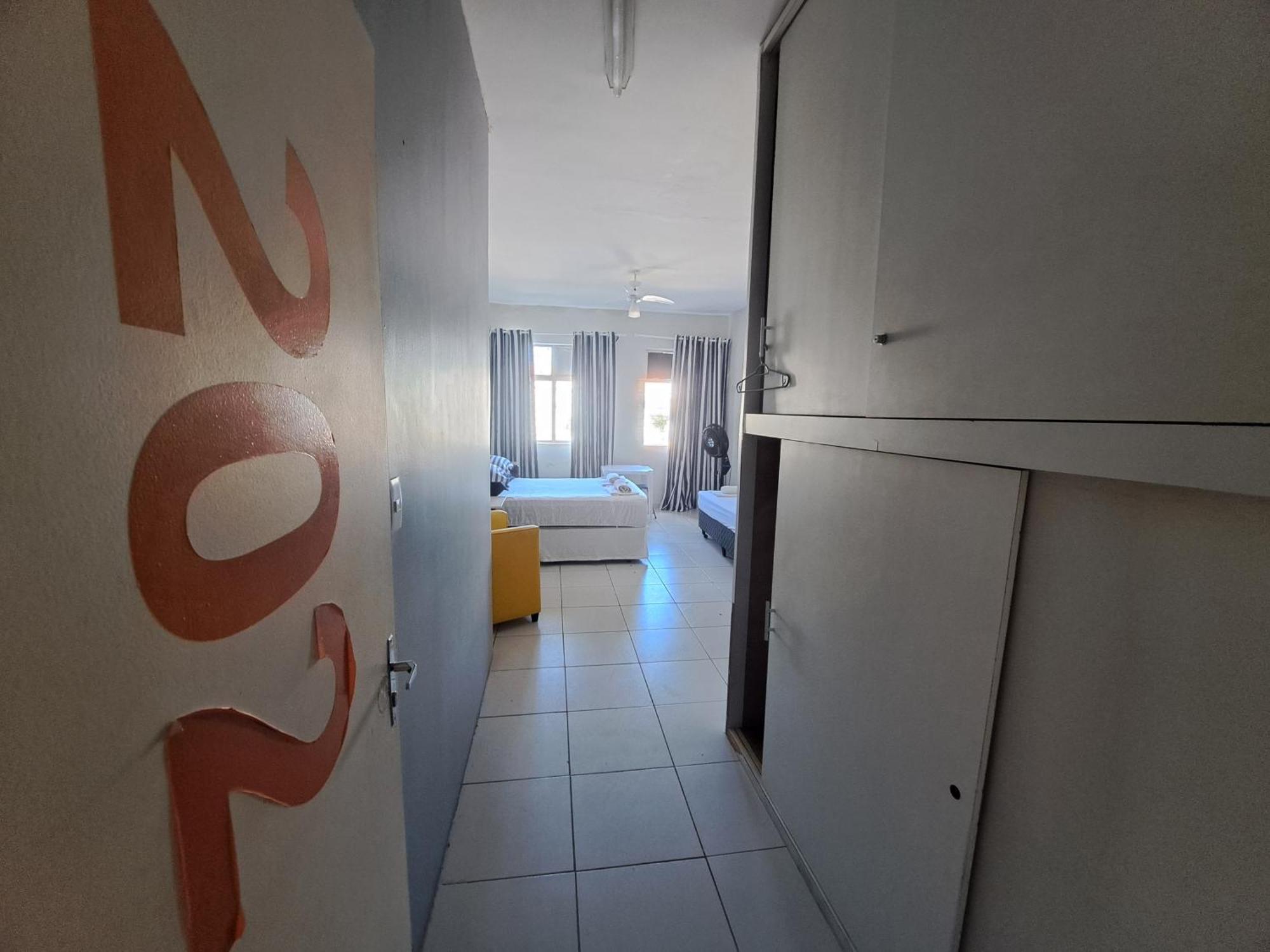 Mangue Oranje Hostel - No Bairro Do Recife Antigo - Old Town Стая снимка