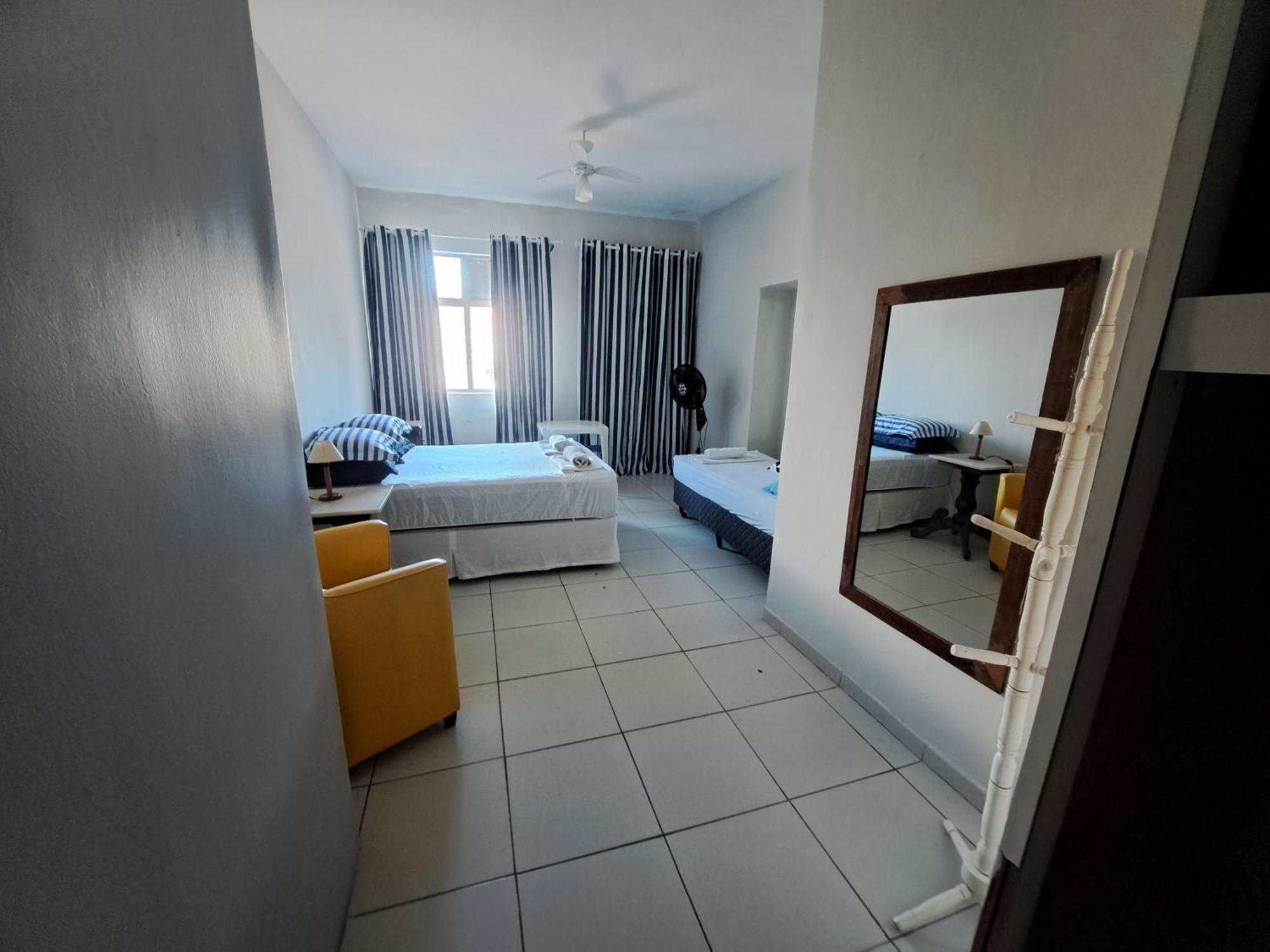 Mangue Oranje Hostel - No Bairro Do Recife Antigo - Old Town Стая снимка