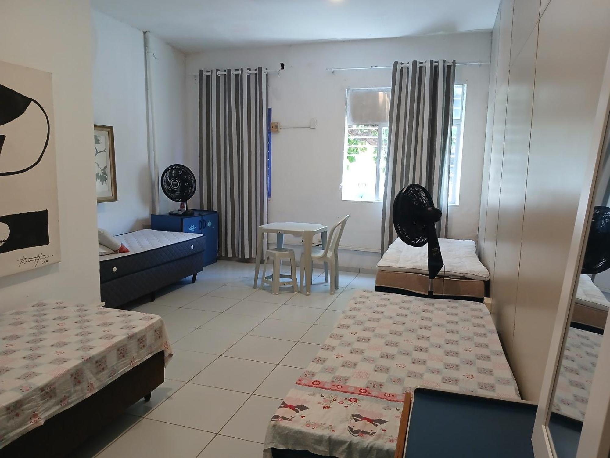 Mangue Oranje Hostel - No Bairro Do Recife Antigo - Old Town Стая снимка